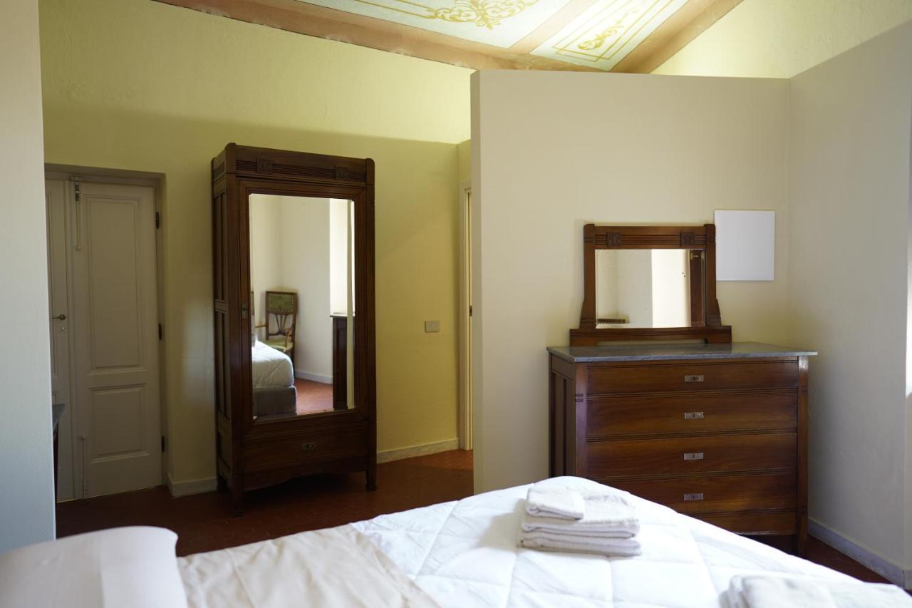 Gallurasuite Luaran gambar